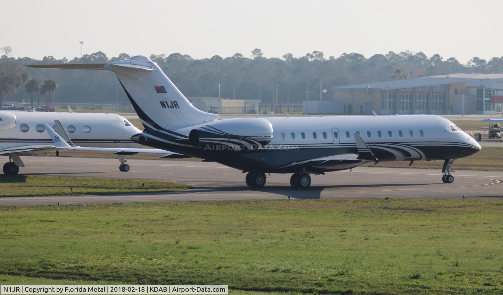 N1JR, 1999 Bombardier BD-700-1A10 Global Express C/N 9020, Global Express zx