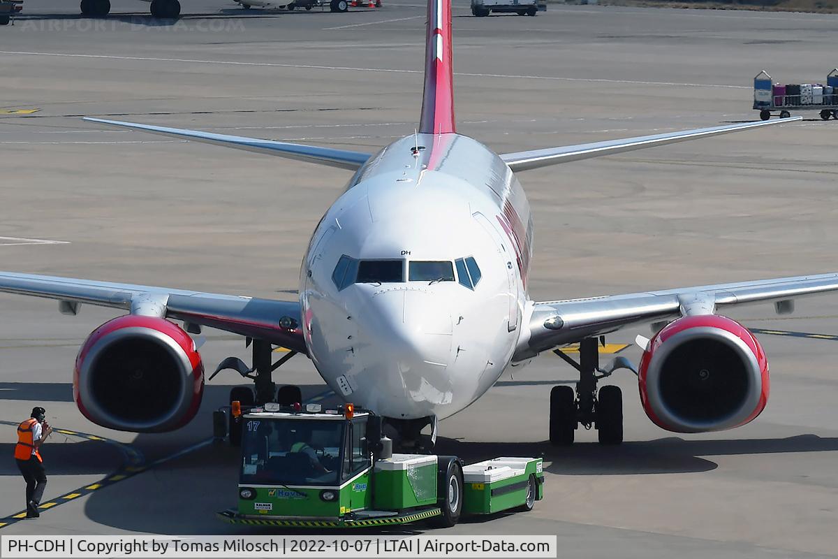 PH-CDH, 2011 Boeing 737-86J C/N 36121, 