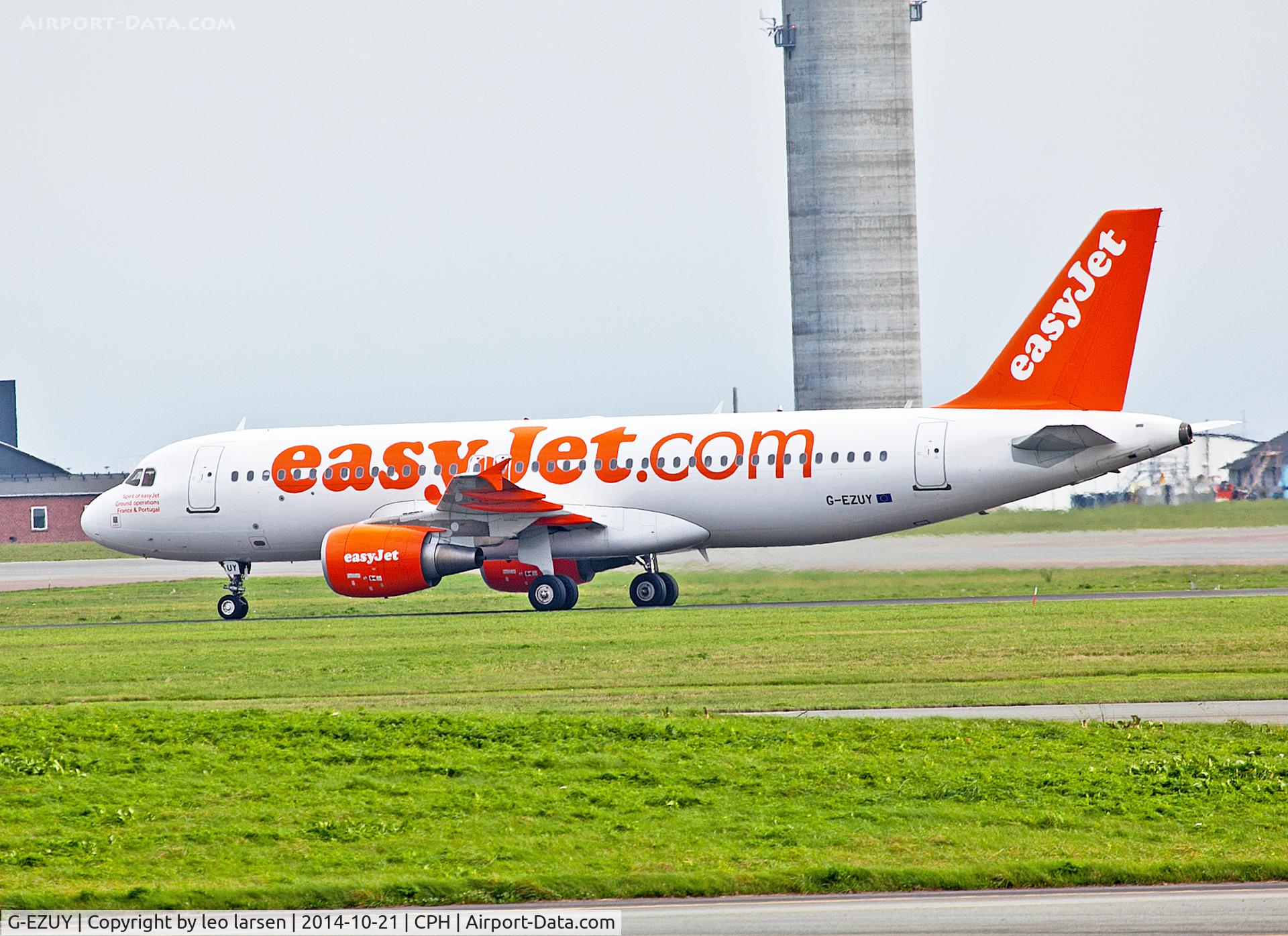 G-EZUY, 2012 Airbus A320-214 C/N 5146, Copenhagen 21.10.2014