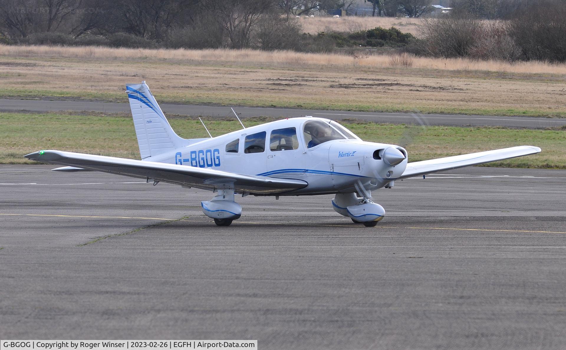G-BGOG, 1979 Piper PA-28-161 Cherokee Warrior II C/N 28-7916350, Visiting Warrior II.