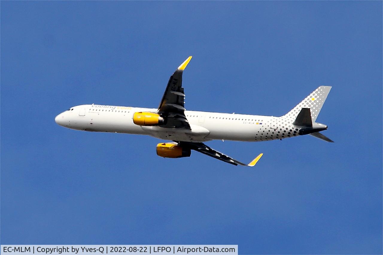EC-MLM, 2016 Airbus A321-231 C/N 7108, Airbus A321-231, Climbing from rwy 24, Paris-Orly airport (LFPO-ORY)