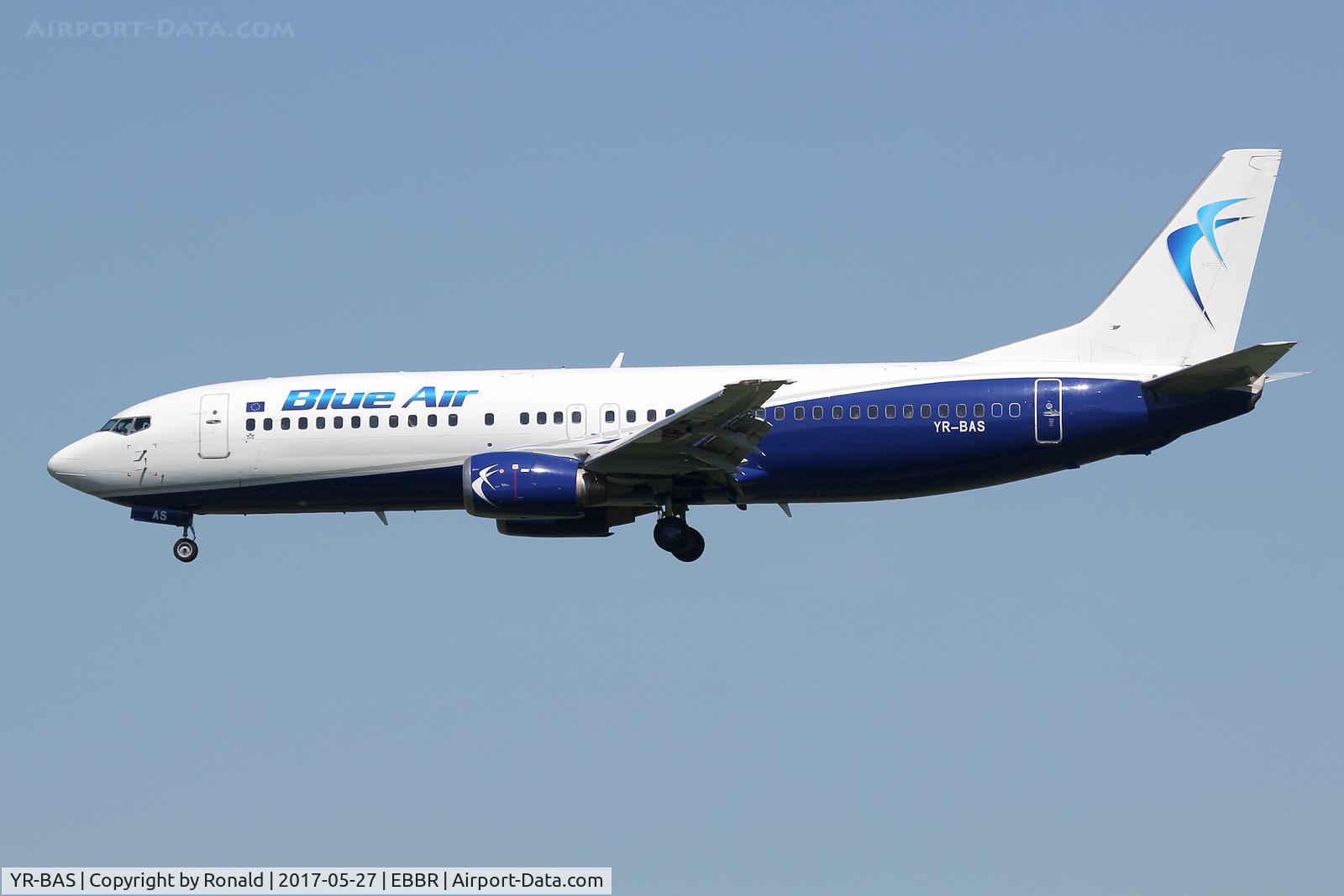 YR-BAS, 1992 Boeing 737-430 C/N 27007, at bru