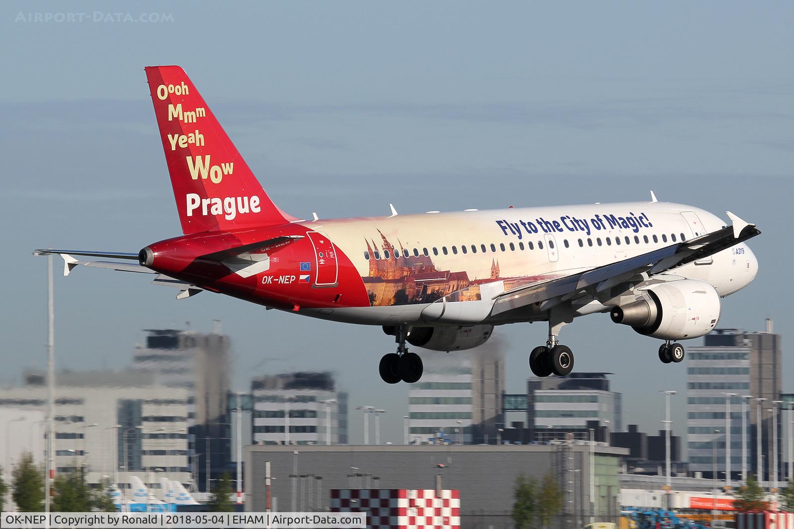 OK-NEP, 2008 Airbus A319-111 C/N 3660, at spl