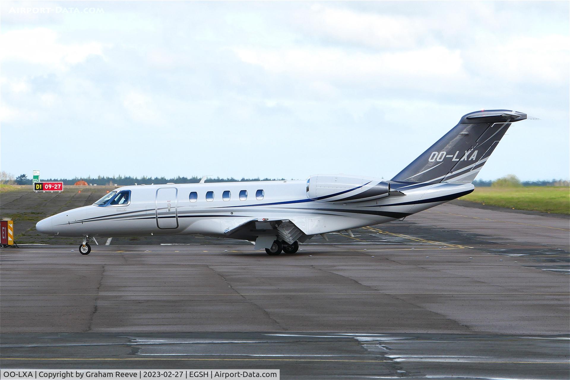 OO-LXA, 2022 Cessna 525C CitationJet CJ4 CitationJet CJ4 C/N 525C-0396, Just landed at Norwich.