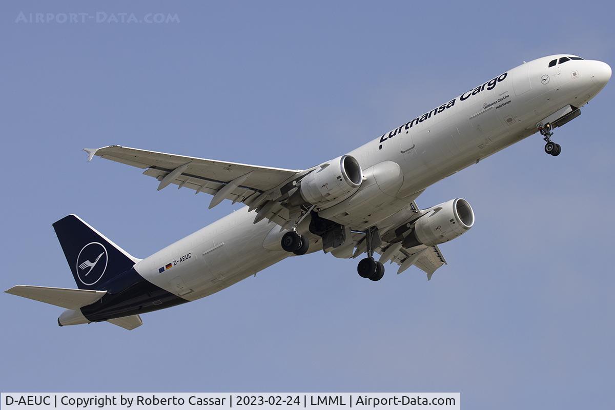 D-AEUC, 2008 Airbus A321-211P2F C/N 3504, Runway 31