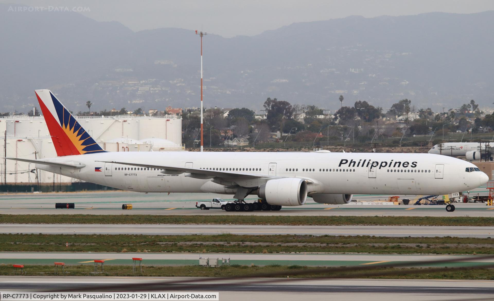 RP-C7773, 2013 Boeing 777-3F6/ER C/N 38718, Boeing 777-3F6/ER