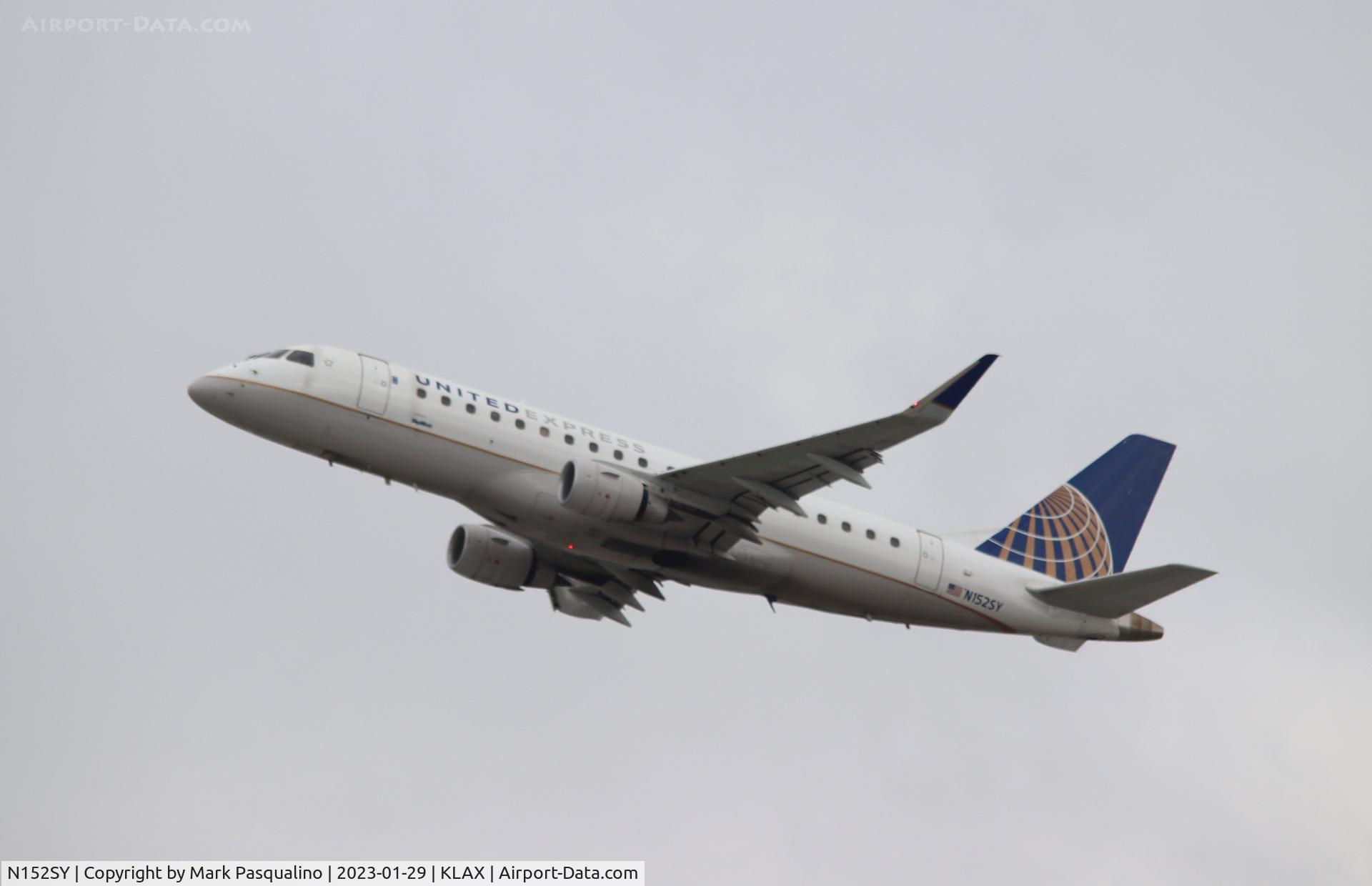 N152SY, 2016 Embraer 175LR (ERJ-170-200LR) C/N 17000549, ERJ-170-200LR