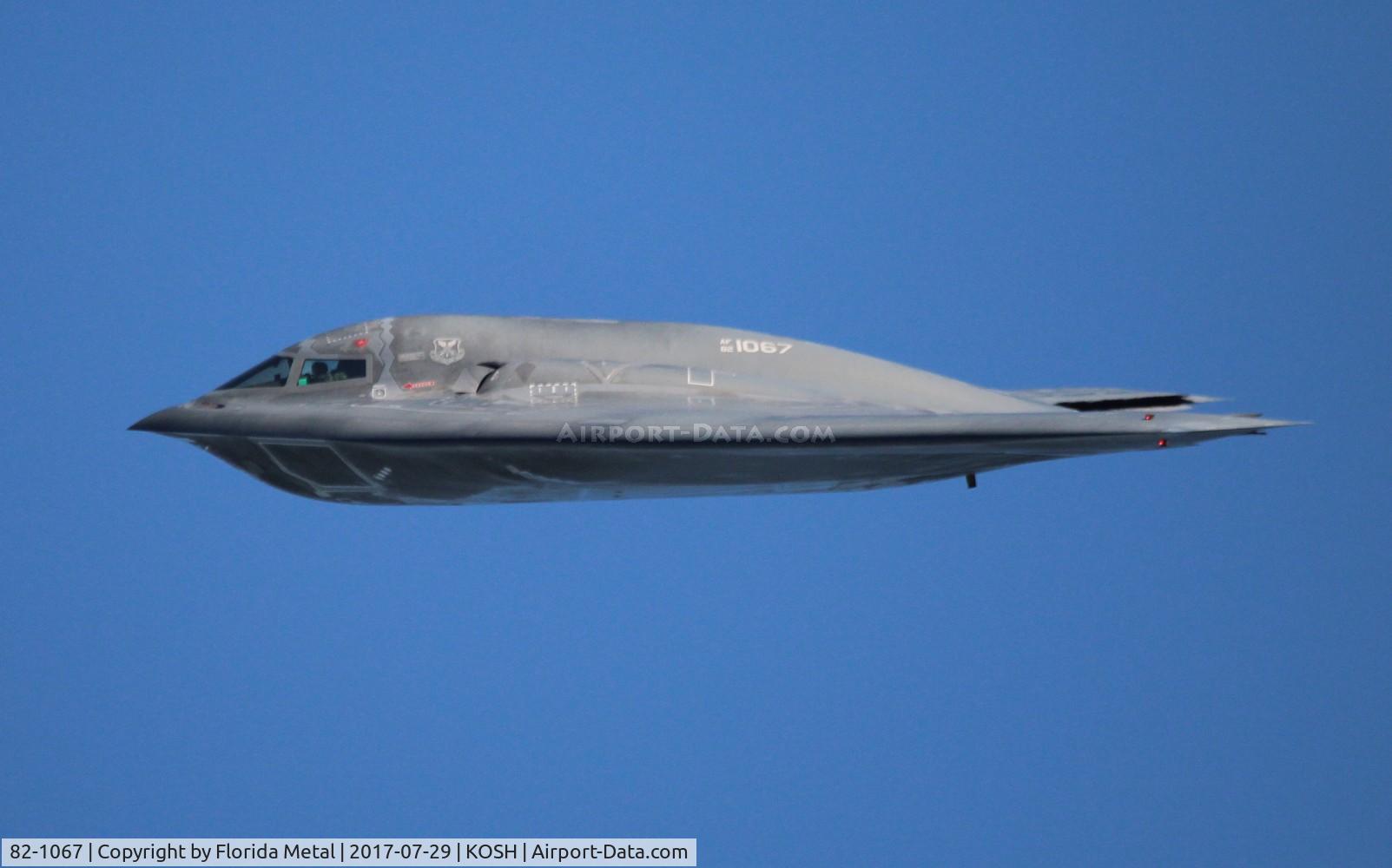 82-1067, 1982 Northrop Grumman B-2A Spirit C/N 1002/AV-2, USAF B-2A zx