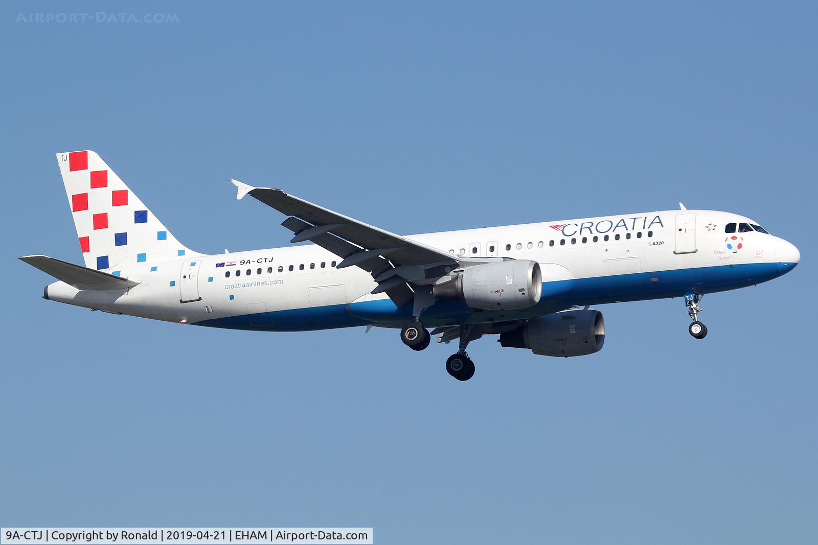 9A-CTJ, 1999 Airbus A320-214 C/N 1009, at spl