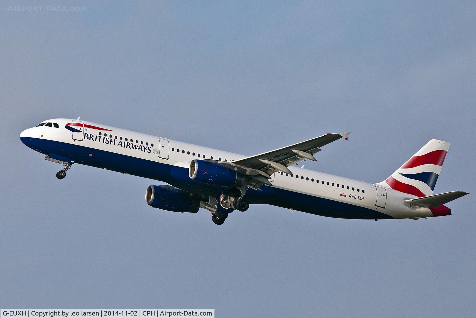 G-EUXH, 2004 Airbus A321-231 C/N 2363, Copenhagen 2.11.2014