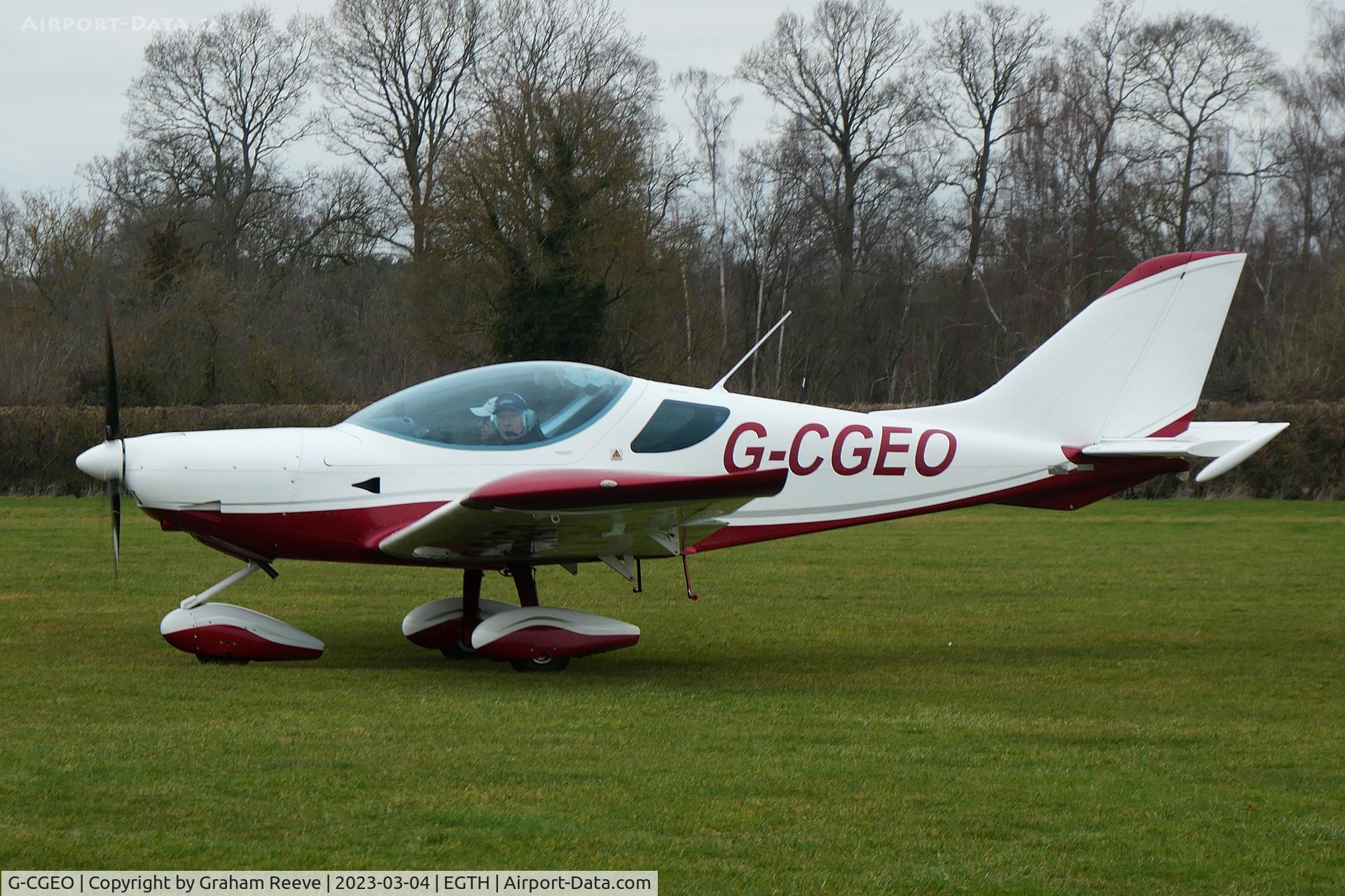 G-CGEO, 2009 CZAW SportCruiser C/N 09SC303, Just landed at Old Warden.