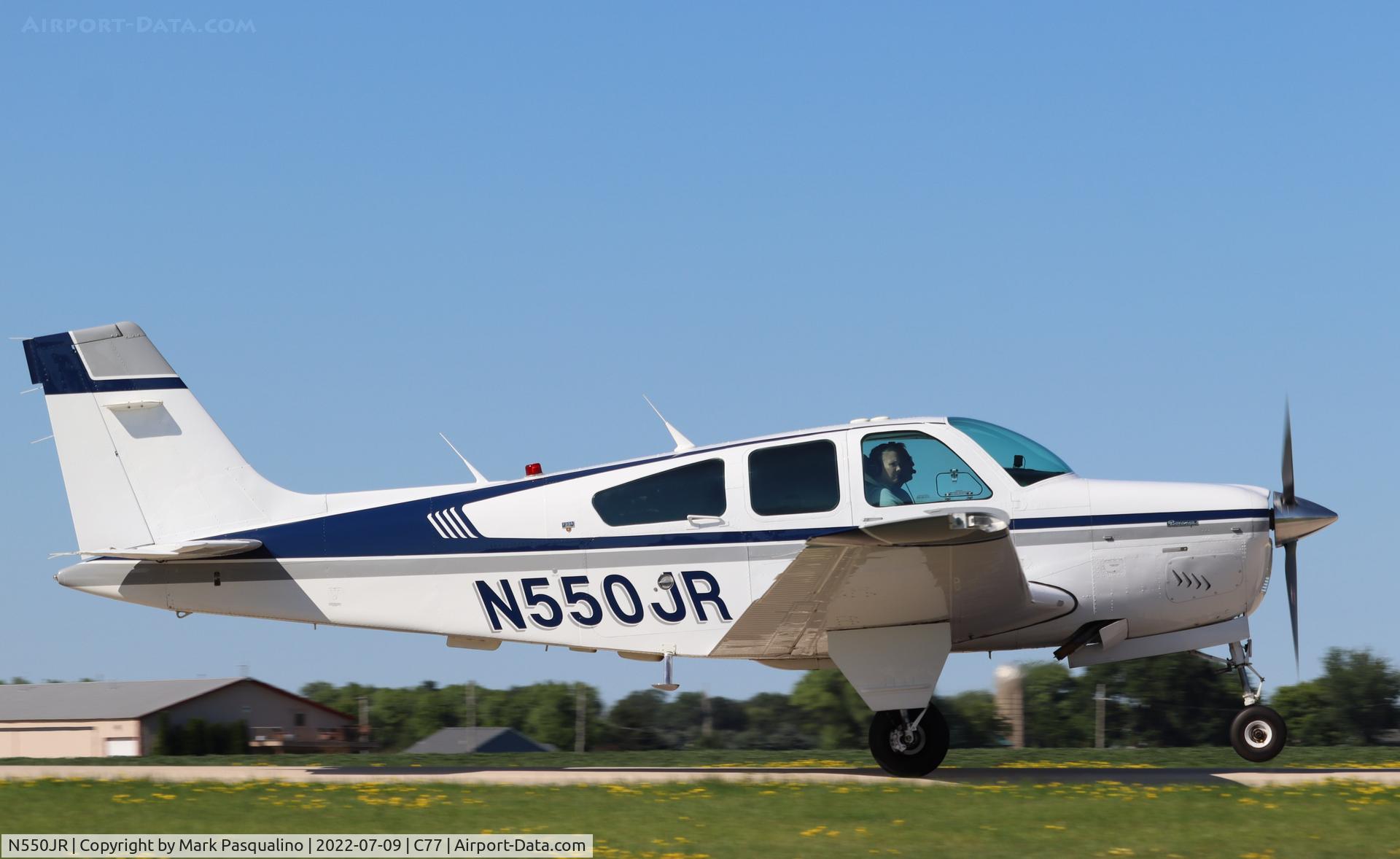N550JR, 1990 Beech F33A Bonanza C/N CE-1449, Beech F33A
