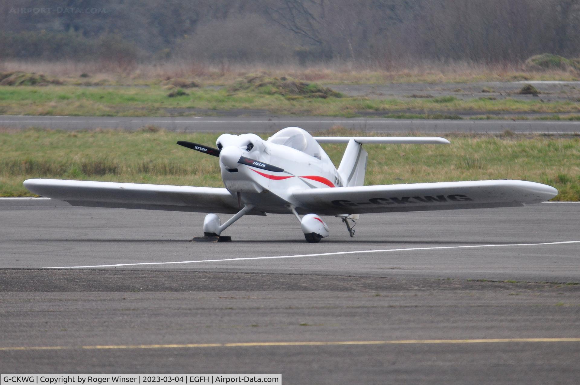 G-CKWG, 2018 Spacek SD-1TD Minisport C/N 247, Visiting SD-1TD Minisport.
