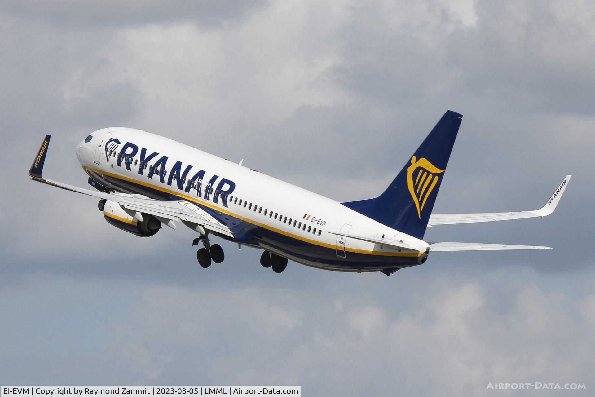 EI-EVM, 2012 Boeing 737-8AS C/N 40296, B737-800 EI-EVM Ryanair