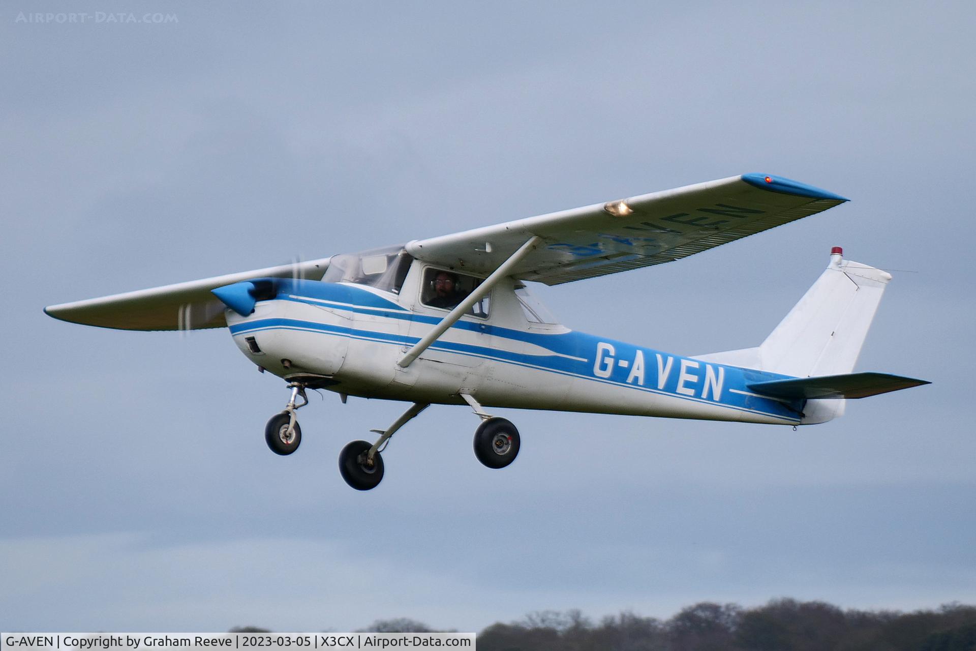 G-AVEN, 1966 Reims F150G C/N 0202, Departing from Northrepps.