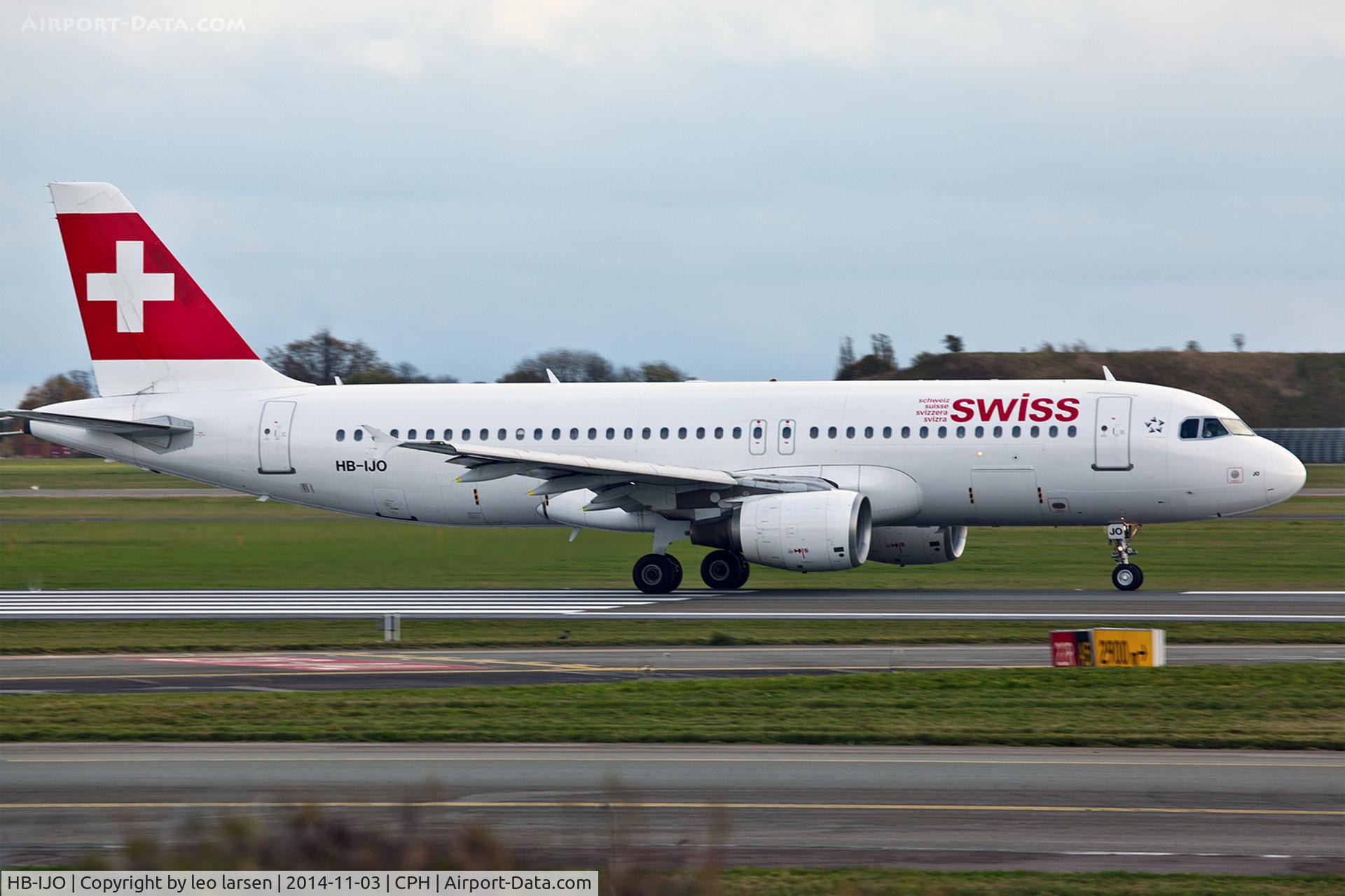 HB-IJO, 1997 Airbus A320-214 C/N 673, Copenhagen 3.11.2014