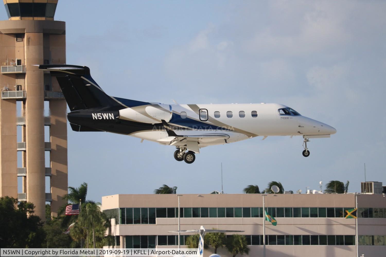N5WN, 2017 Embraer EMB-505 (Phenom 300) C/N 50500420, Phenom 300 zx