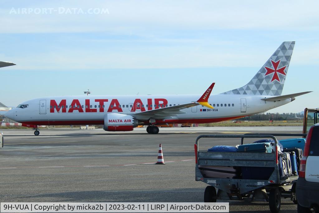 9H-VUA, 2021 Boeing 737-8-200 MAX C/N 65874, Taxiing
