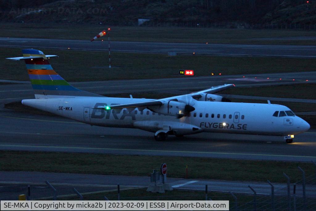 SE-MKA, 2015 ATR 72-212A C/N 1276, Taxiing