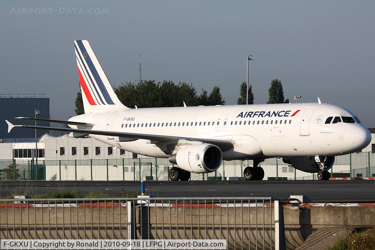 F-GKXU, 2009 Airbus A320-214 C/N 4063, at cdg