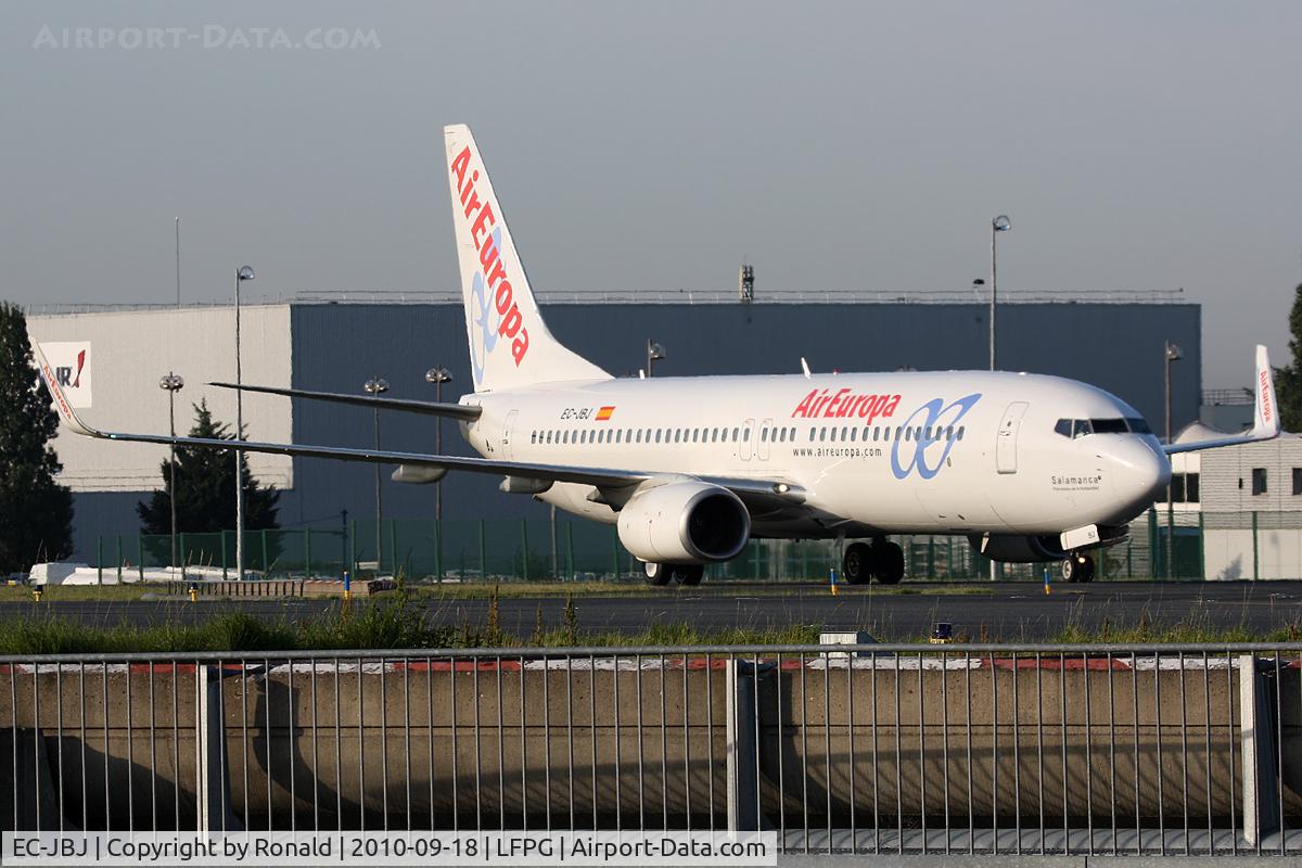 EC-JBJ, 2004 Boeing 737-8BK C/N 33972, at cdg