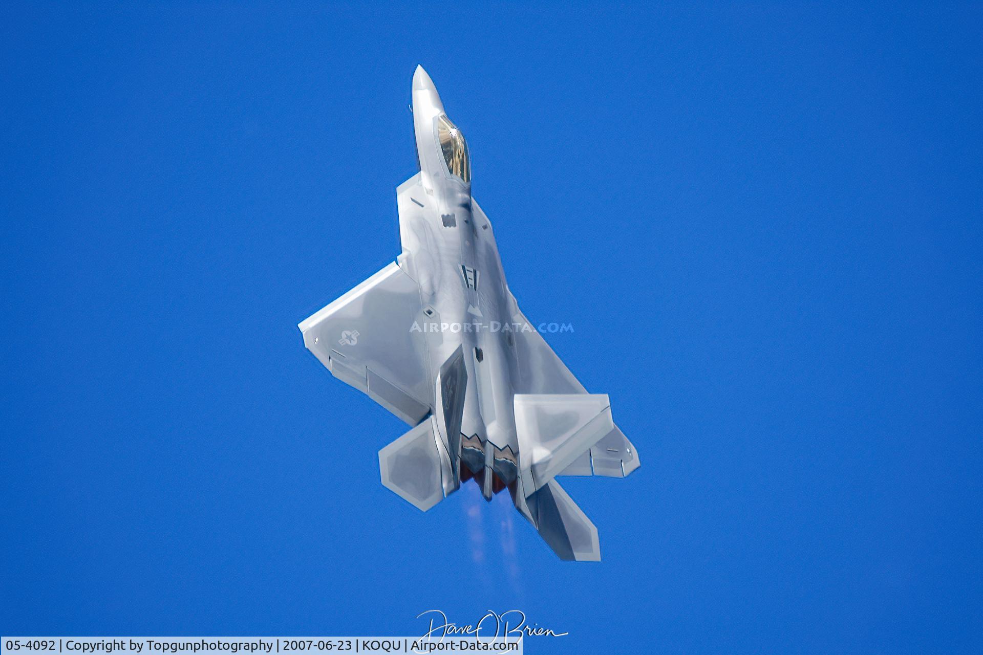 05-4092, Lockheed Martin F-22A Raptor C/N 4092, F-22 Demo climbing