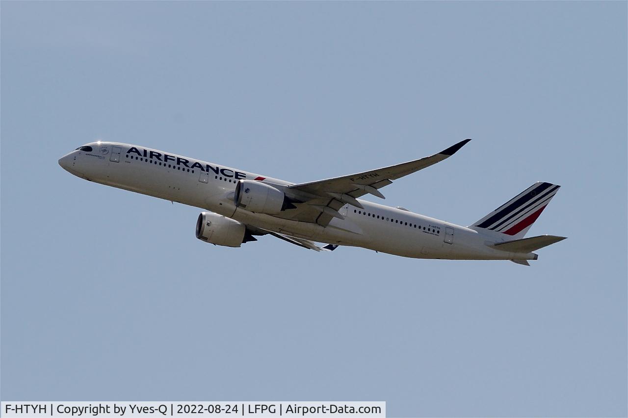 F-HTYH, 2021 Airbus A350-941 C/N 488, Airbus A350-941, Climbing from rwy 08L, Roissy Charles De Gaulle airport (LFPG-CDG)