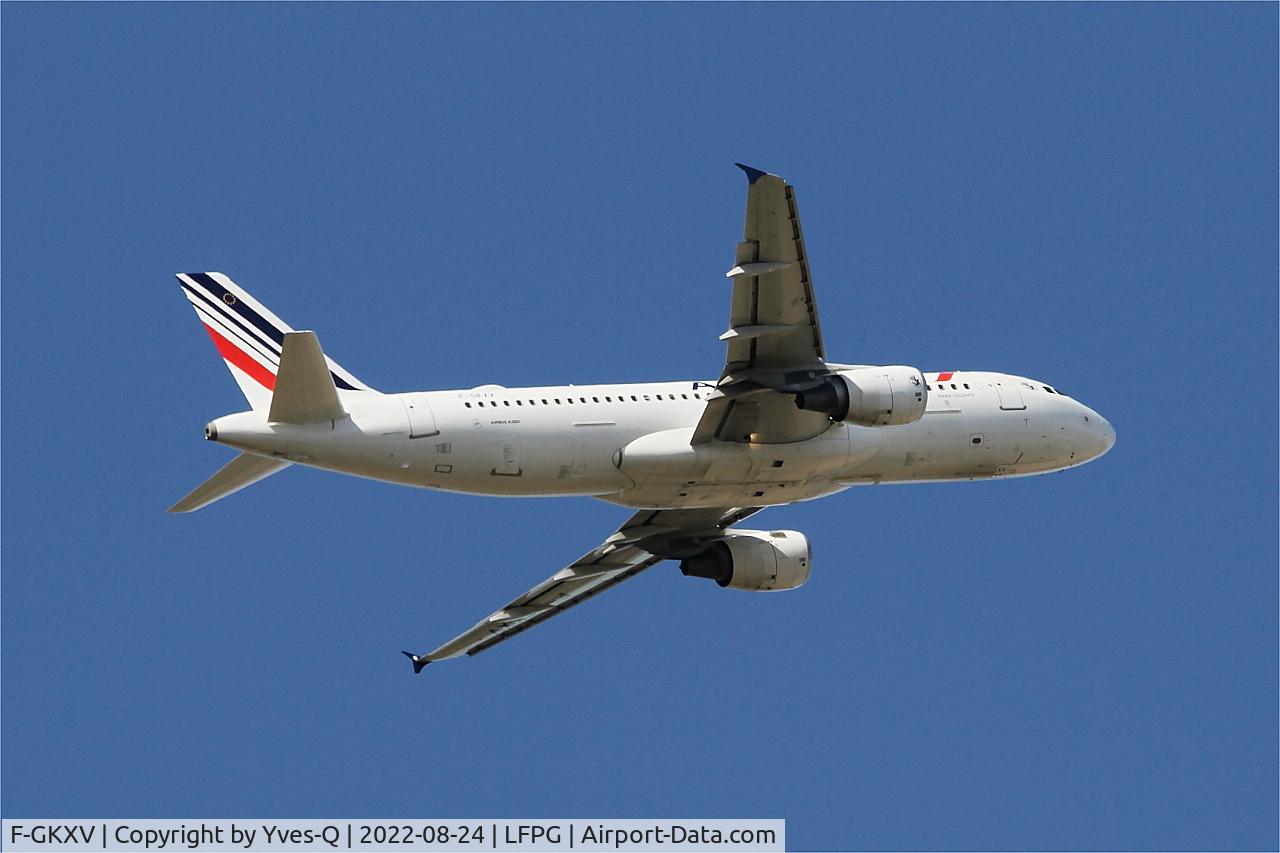F-GKXV, 2009 Airbus A320-214 C/N 4084, Airbus A320-214, Climbing from rwy 09R, Roissy Charles De Gaulle airport (LFPG-CDG)