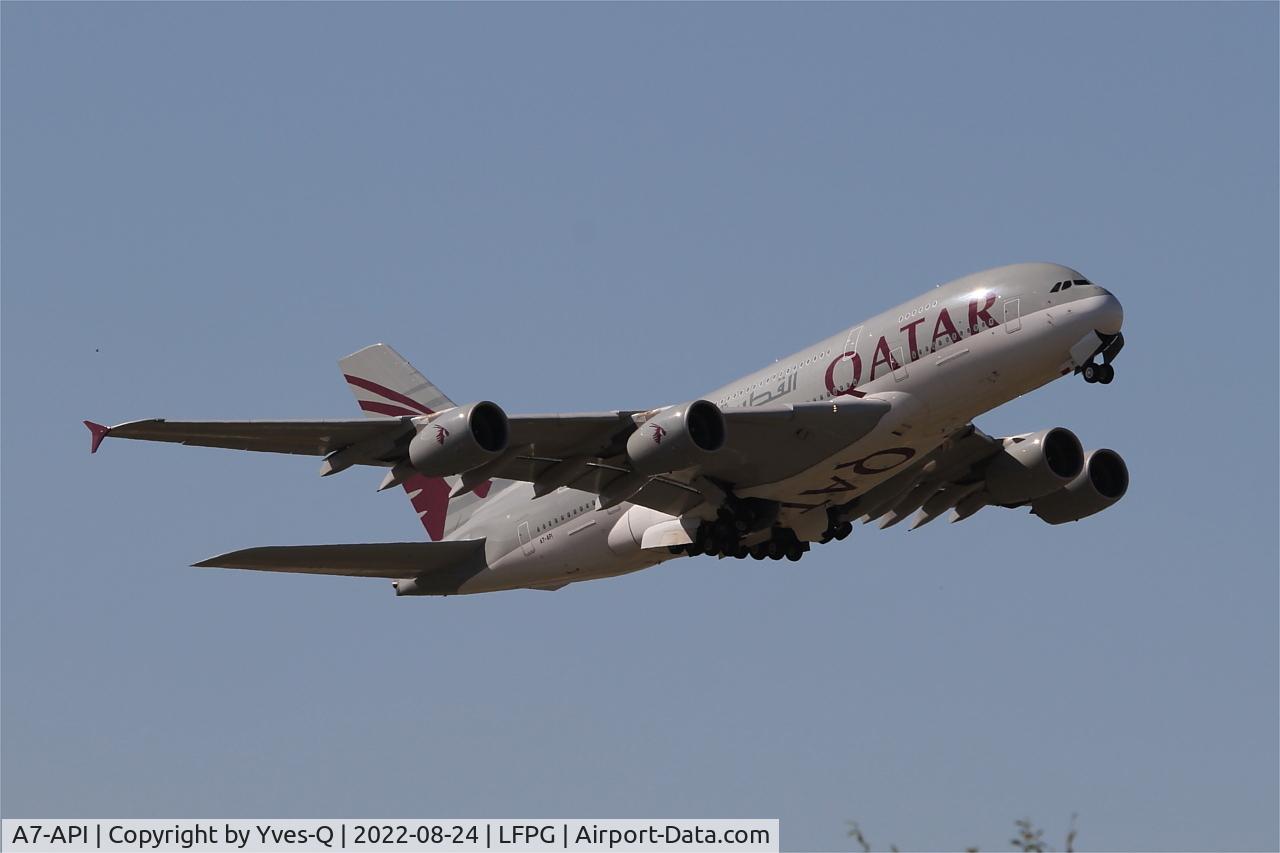 A7-API, 2017 Airbus A380-861 C/N 0235, Airbus A380-861Airbus A330-203, Take off rwy 09R, Roissy Charles De Gaulle airport (LFPG-CDG)