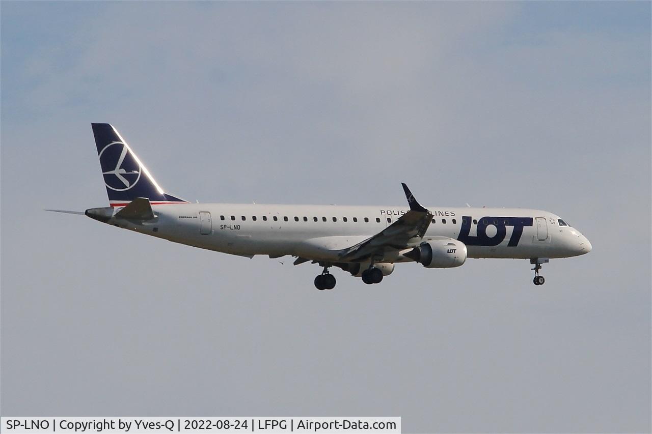 SP-LNO, 2007 Embraer 195LR (ERJ-190-200LR) C/N 19000084, Embraer 195LR, On final rwy 09L, Roissy Charles De Gaulle airport (LFPG-CDG)