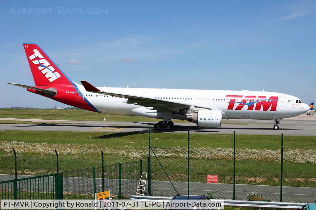 PT-MVR, 2008 Airbus A330-223 C/N 977, at cdg