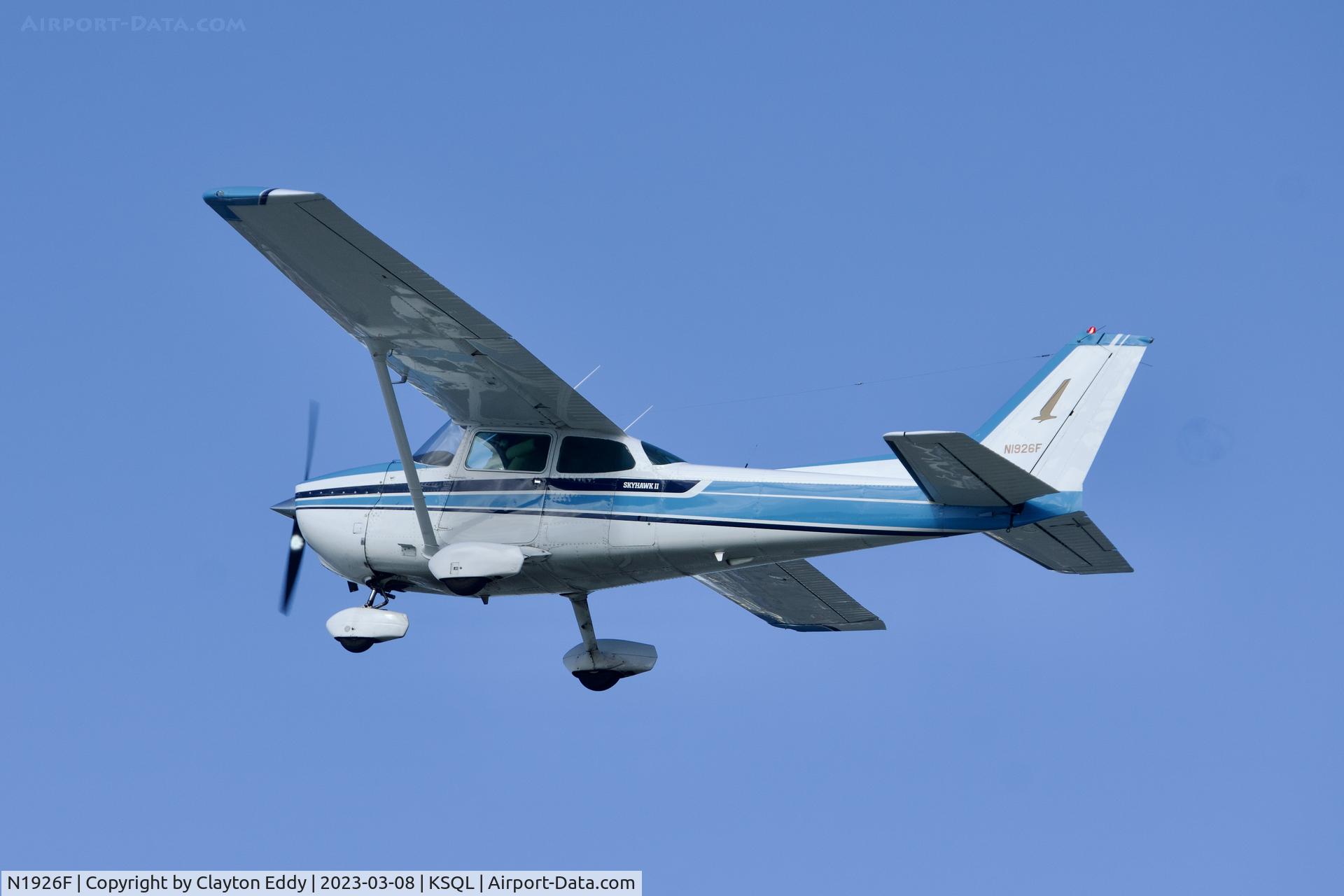 N1926F, 1979 Cessna 172N Skyhawk II C/N 17273017, San Carlos Airport in California 2023.