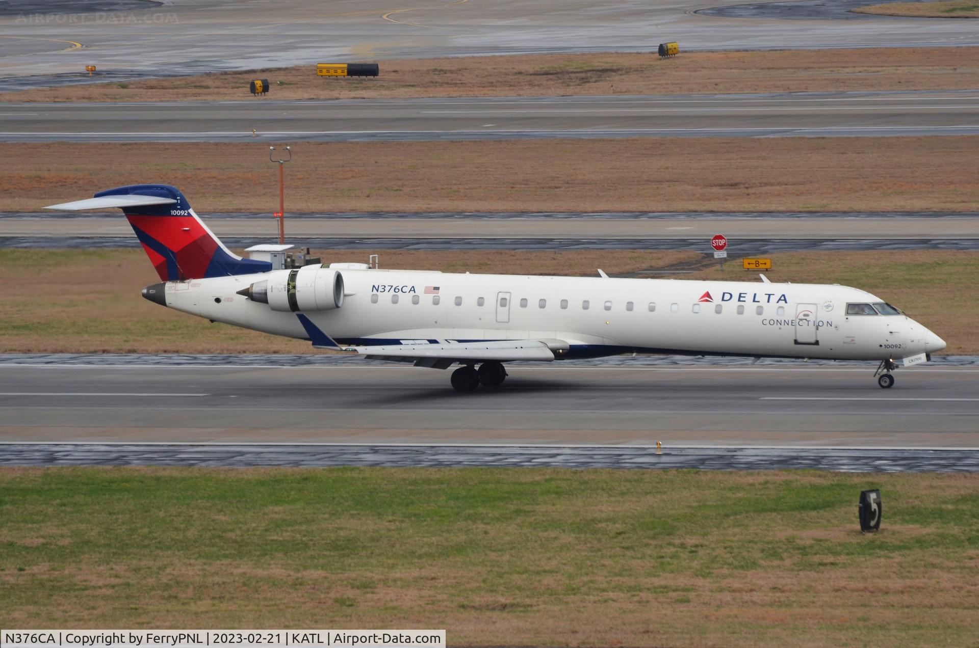 N376CA, 2003 Bombardier CRJ-701ER (CL-600-2C10) Regional Jet C/N 10092, Delta Connection CL700