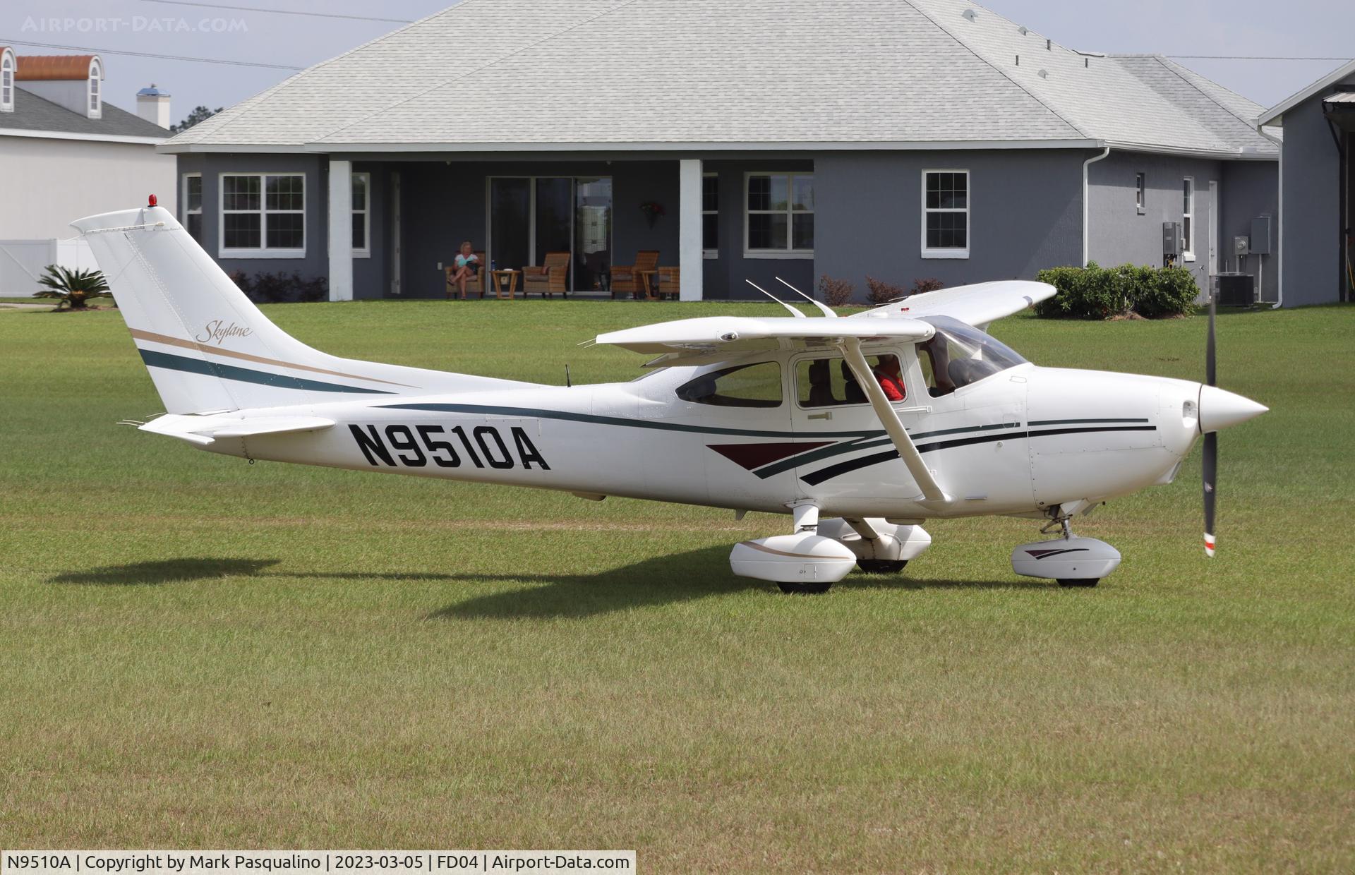N9510A, Cessna 182S Skylane C/N 18280069, Cessna 182S