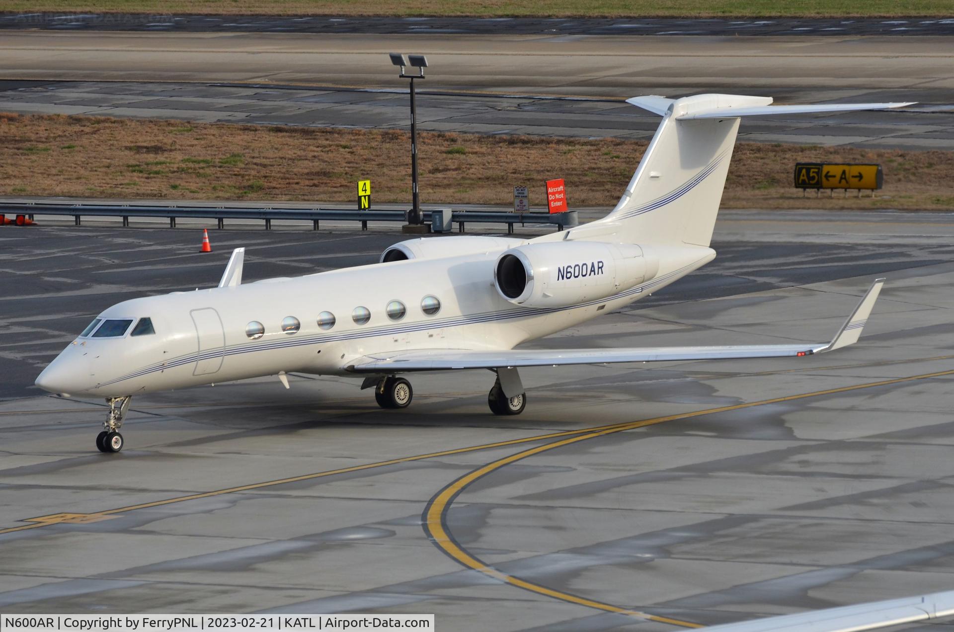 N600AR, 2000 Gulfstream Aerospace G-IV SP C/N 1419, North Holding G4SP