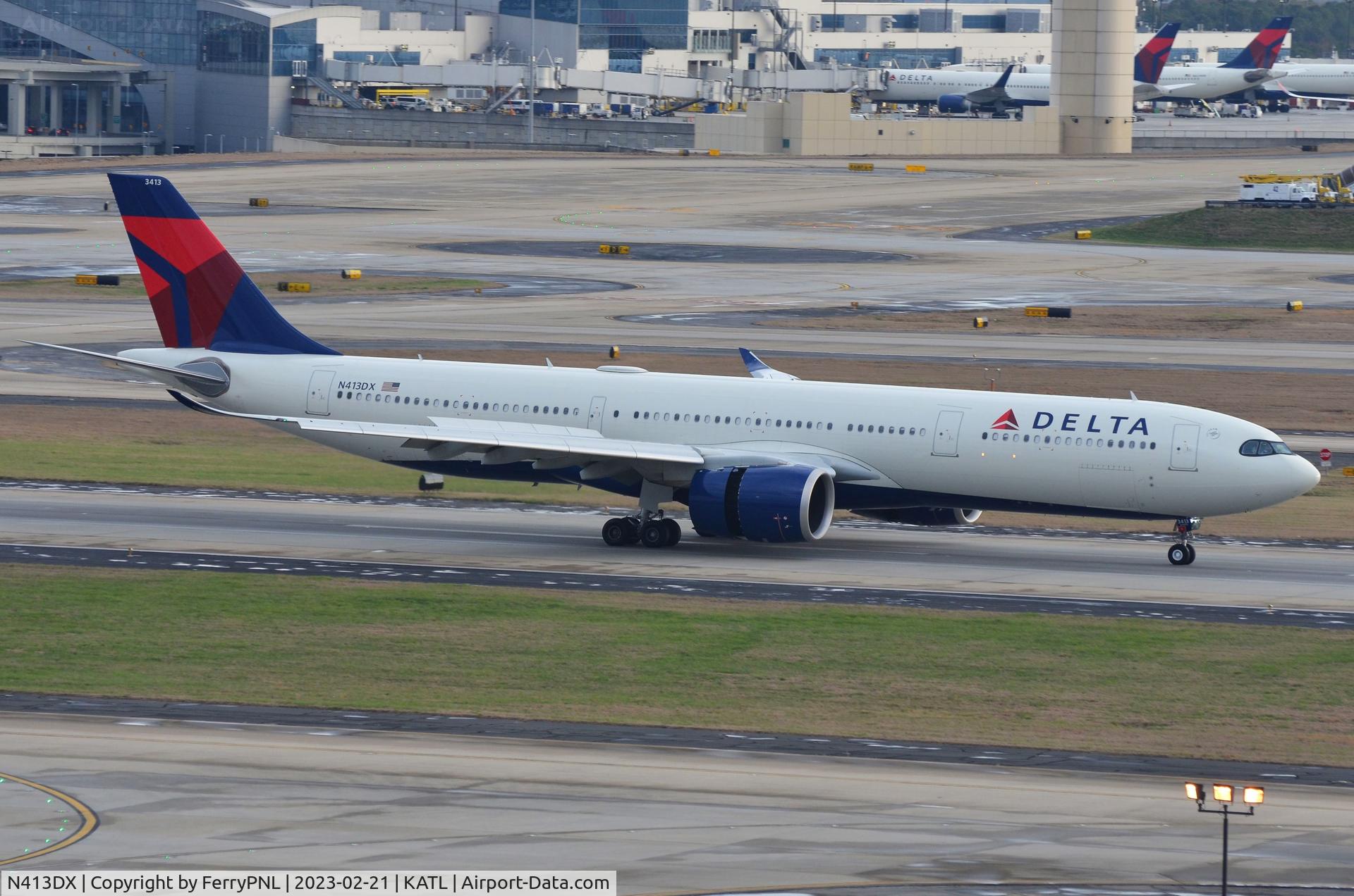 N413DX, 2022 Airbus A330-941 C/N 1995, Delta A339 landing in ATL