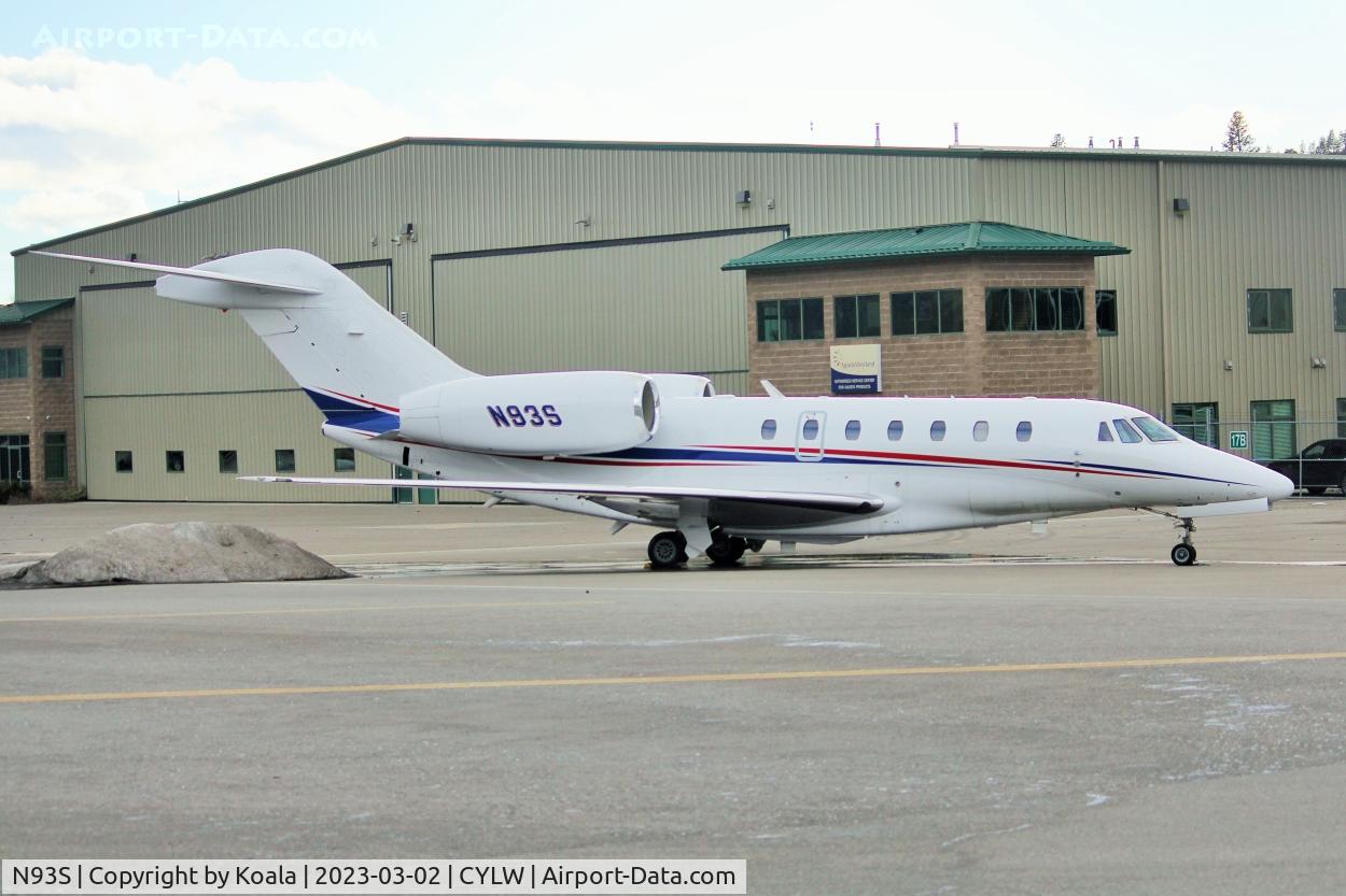 N93S, 2002 Cessna 750 Citation X Citation X C/N 750-0189, Resting after arrival from Indianapolis Regional (QQQ, IN).