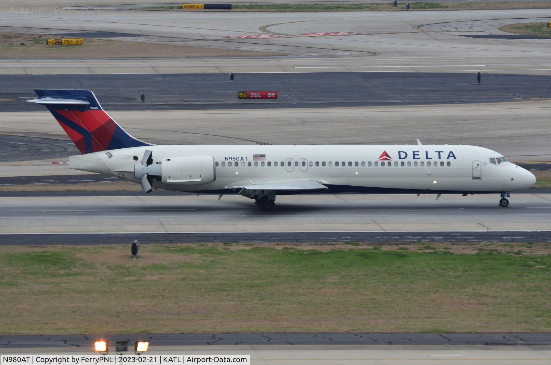 N980AT, 2002 Boeing 717-200 C/N 55039, Arrival of Delta B717
