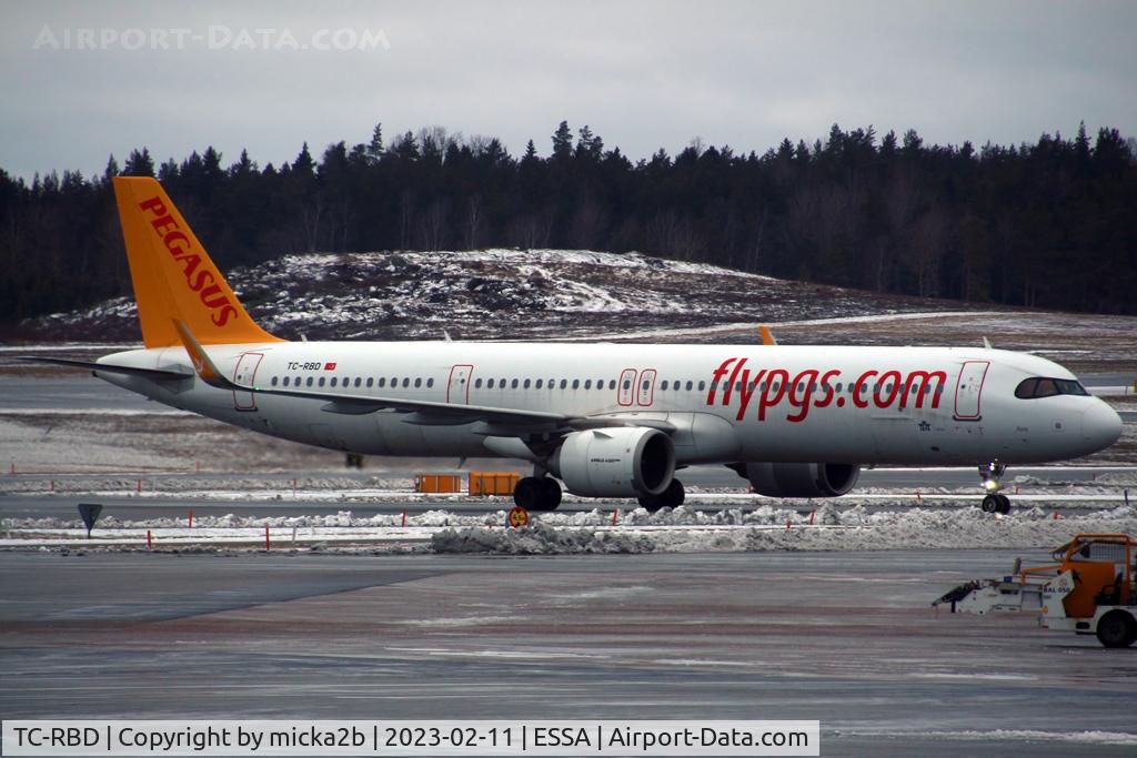 TC-RBD, 2020 Airbus A321-251NX C/N 9349, Taxiing