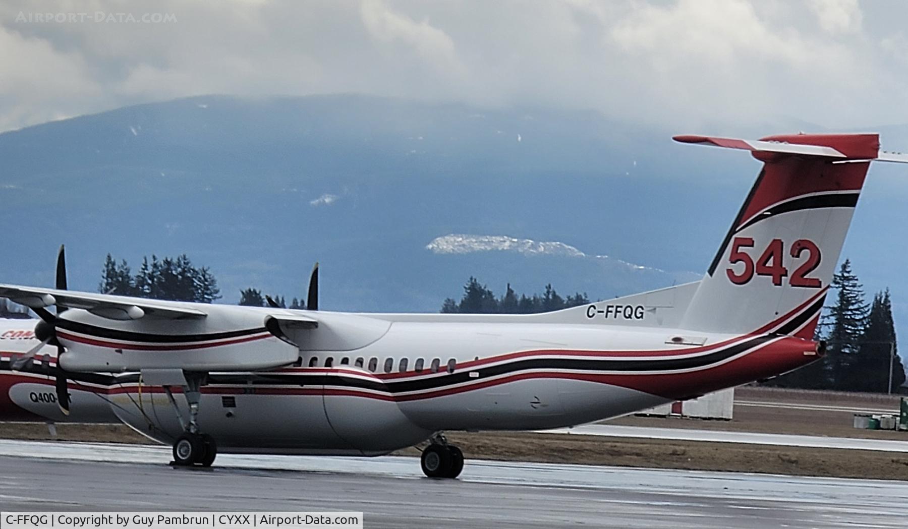 C-FFQG, 2008 De Havilland Canada DHC-8-402Q Dash 8 C/N 4201, Waiting for the fire season.