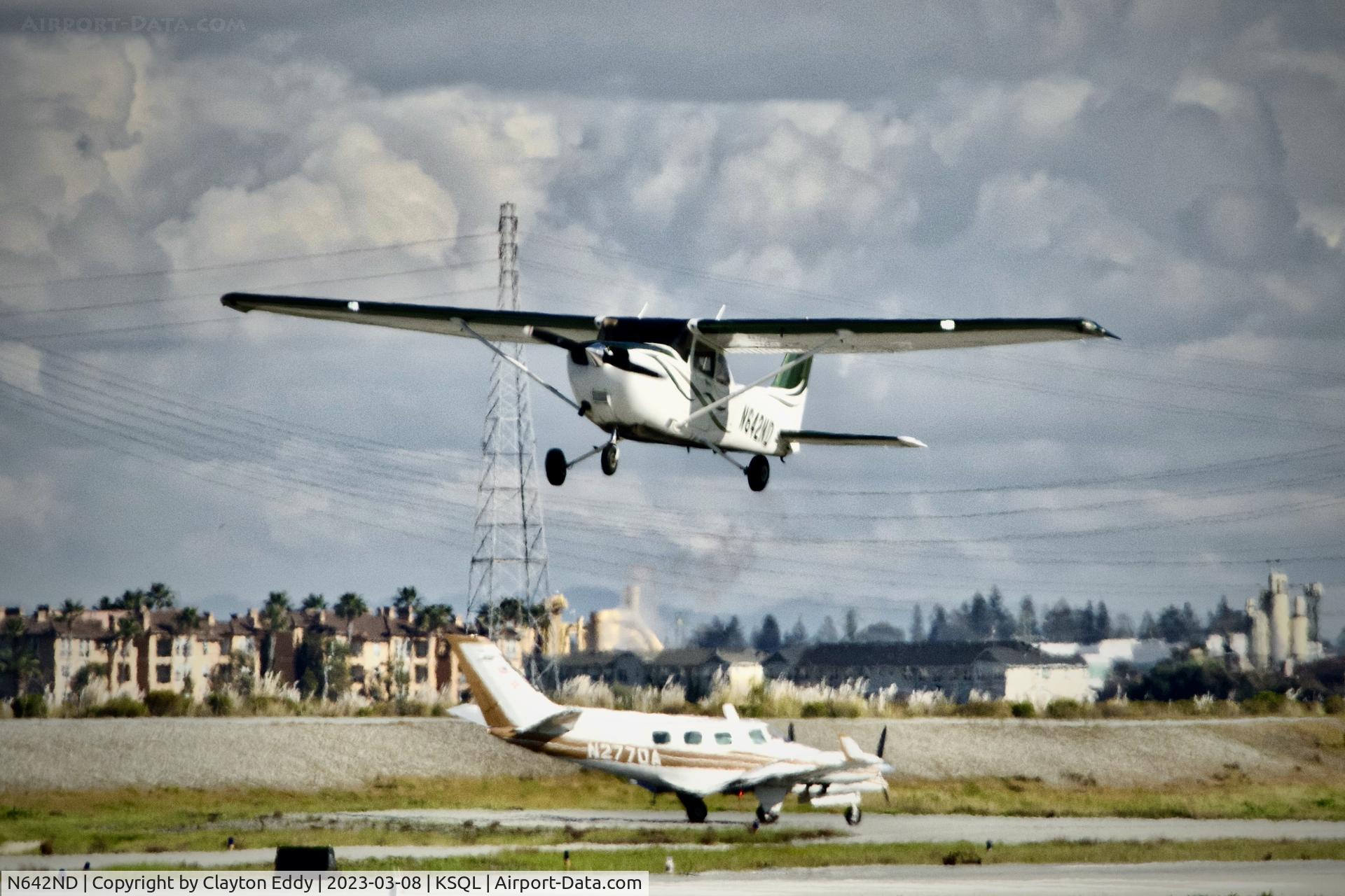 N642ND, 2015 Cessna 172S C/N 172S11616, San Carlos Airport in California 2023.