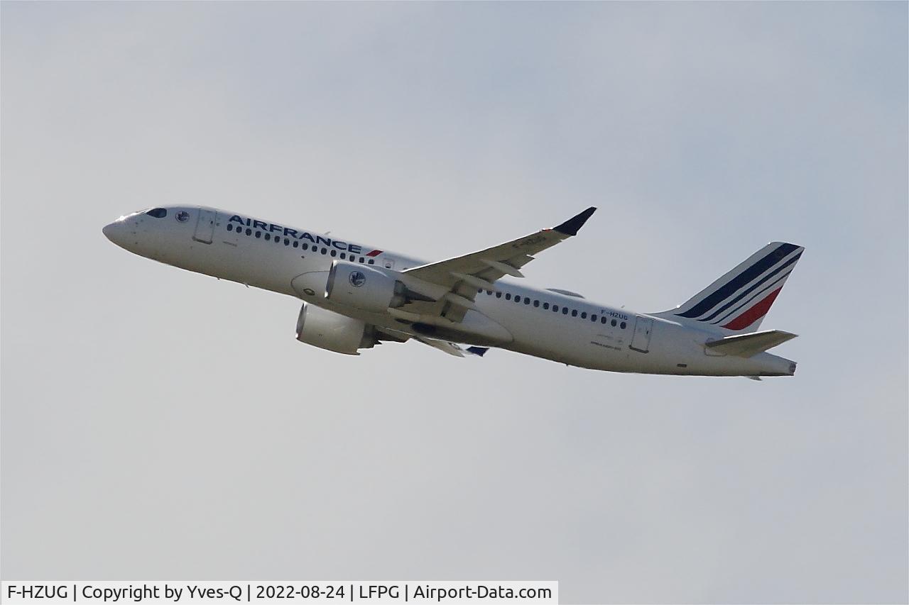 F-HZUG, 2022 Airbus A220-300 C/N 55155, Airbus A220-300, Climbing rwy 08L, Roissy Charles De Gaulle airport (LFPG-CDG)
