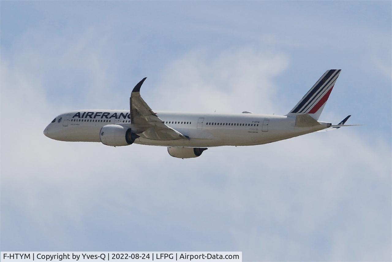 F-HTYM, 2022 Airbus A350-941 C/N 520, Airbus 350-941, Climbing from rwy 08L, Roissy Charles De Gaulle airport (LFPG-CDG)