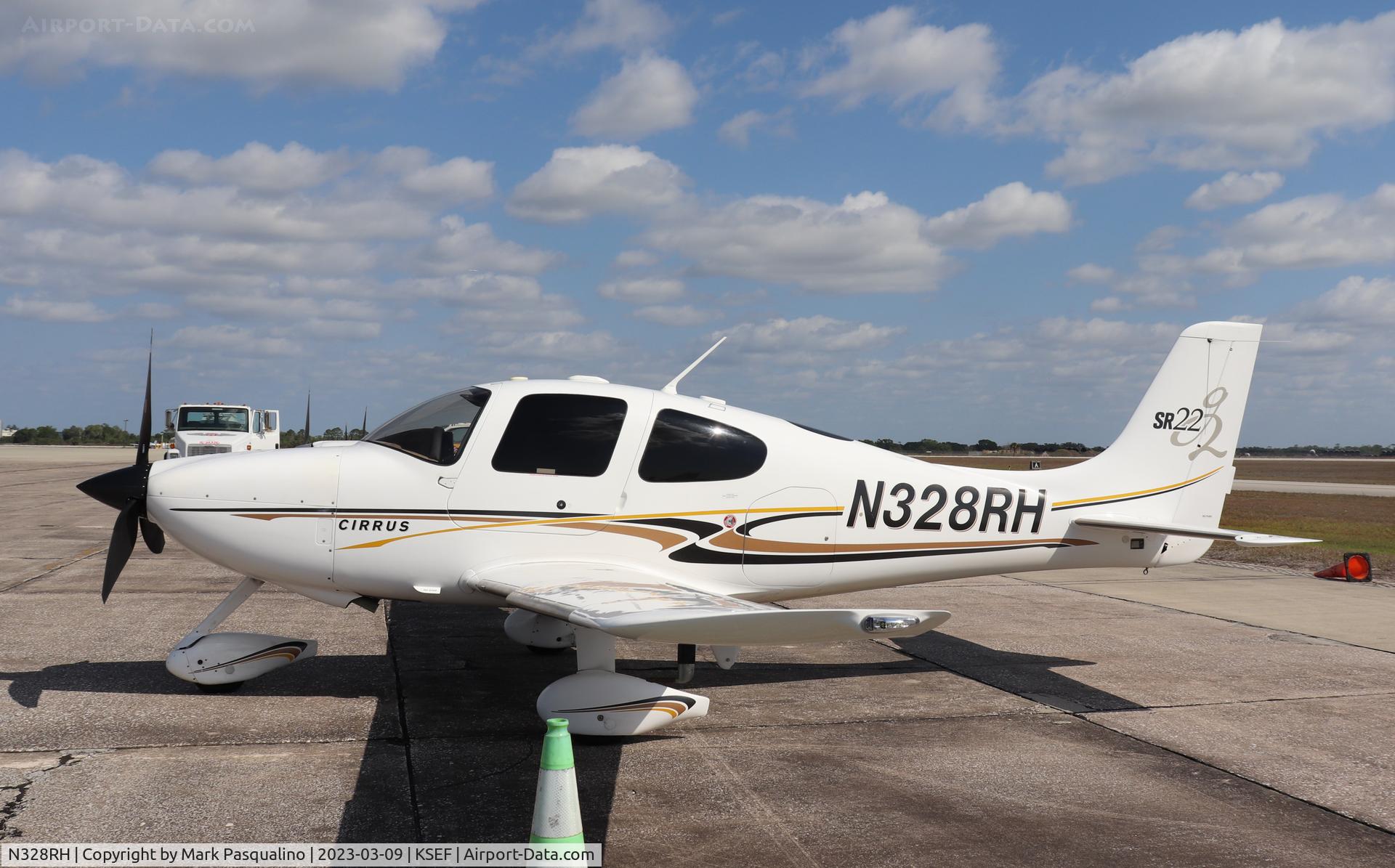 N328RH, 2004 Cirrus SR22 C/N 1008, Cirrus SR22