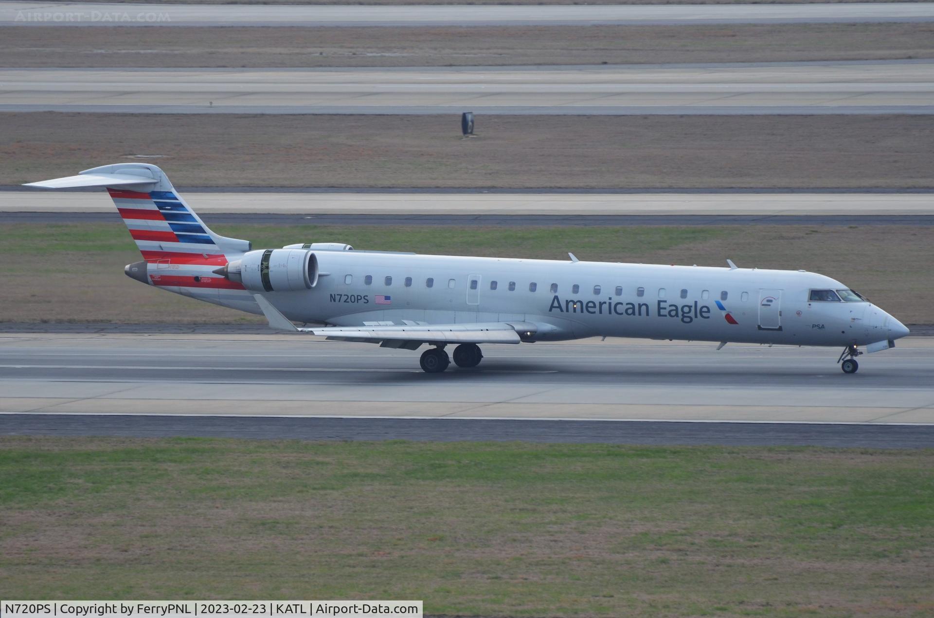 N720PS, 2004 Bombardier CRJ-700 (CL-600-2C10) Regional Jet C/N 10178, Arrival of American Eagle CL900