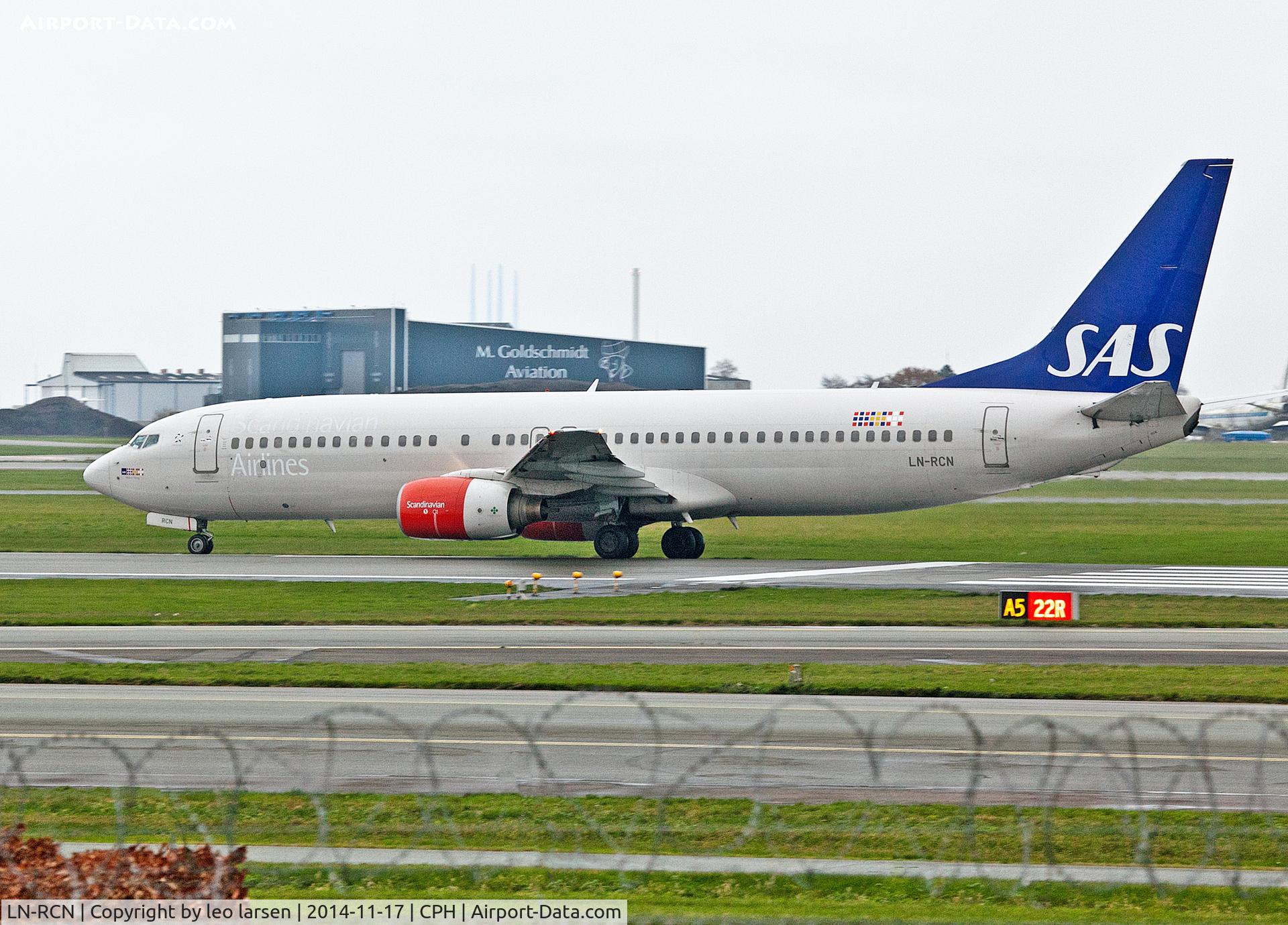 LN-RCN, 2000 Boeing 737-883 C/N 28318, Copenhagen 17.11.2014
