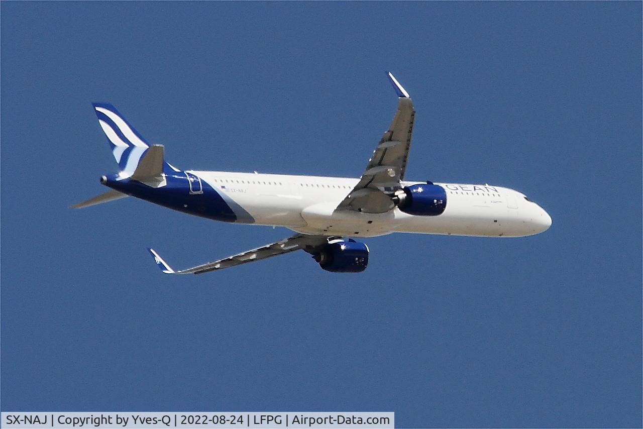 SX-NAJ, 2022 Airbus A321-271NX C/N 10832, Airbus A321-271NX, Climbing from rwy 09R, Roissy Charles De Gaulle airport (LFPG-CDG)