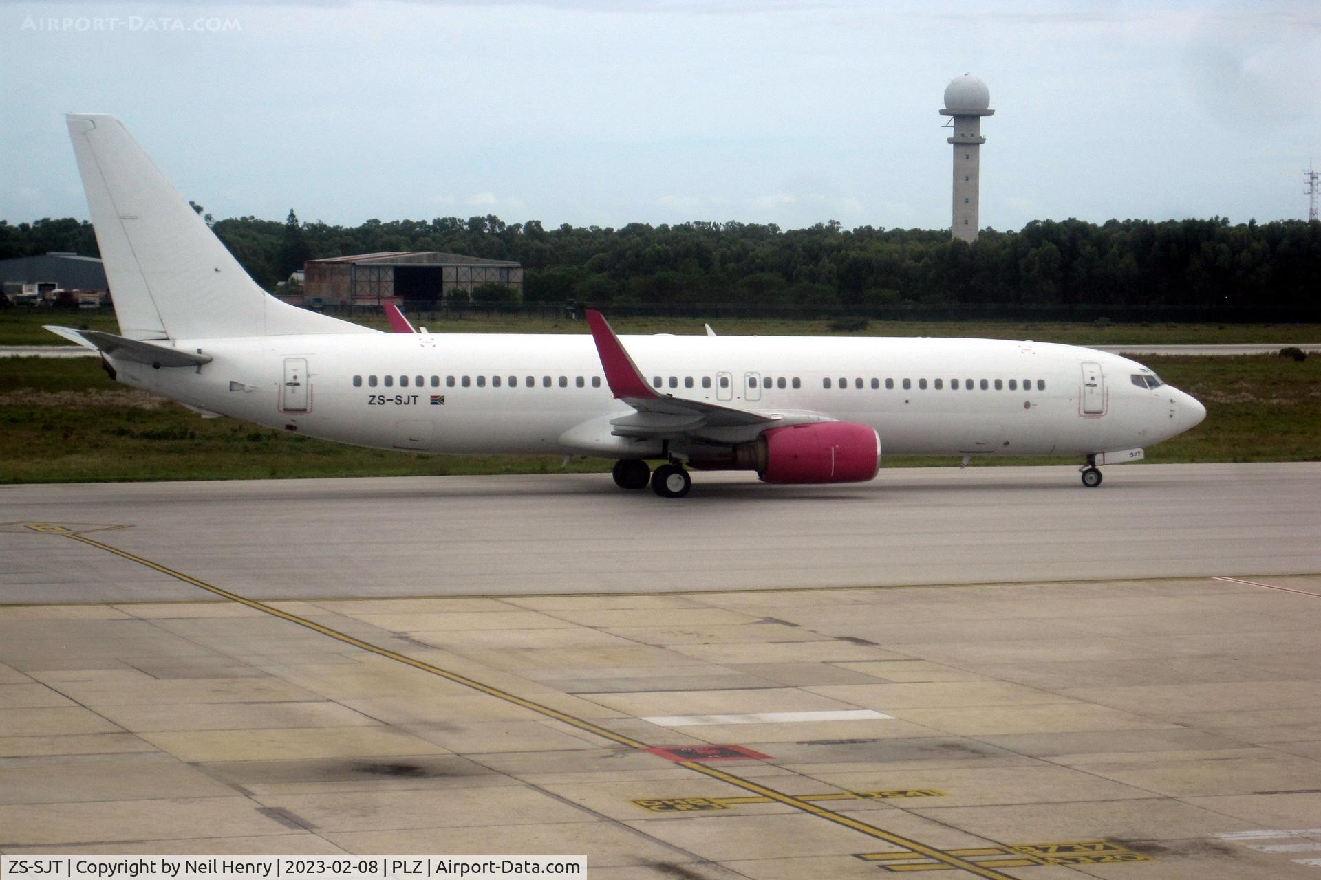 ZS-SJT, 2002 Boeing 737-844 C/N 32633, Unpainted aircraft arriving for Safair service from PLZ to JNB on 08 Feb 2023
