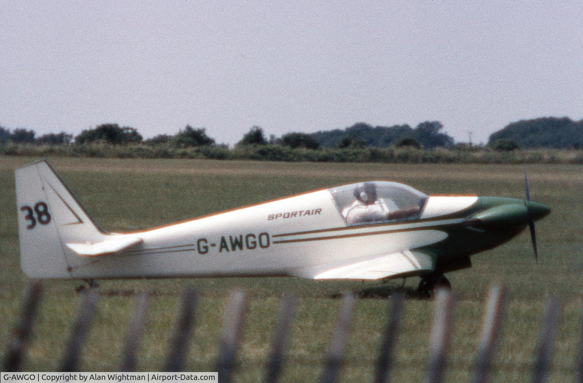 G-AWGO, 1968 Sportavia-Putzer Fournier RF-4D C/N 4085, Sportavia-Putzer Fournier RF-4D      Rochester Kent  UK