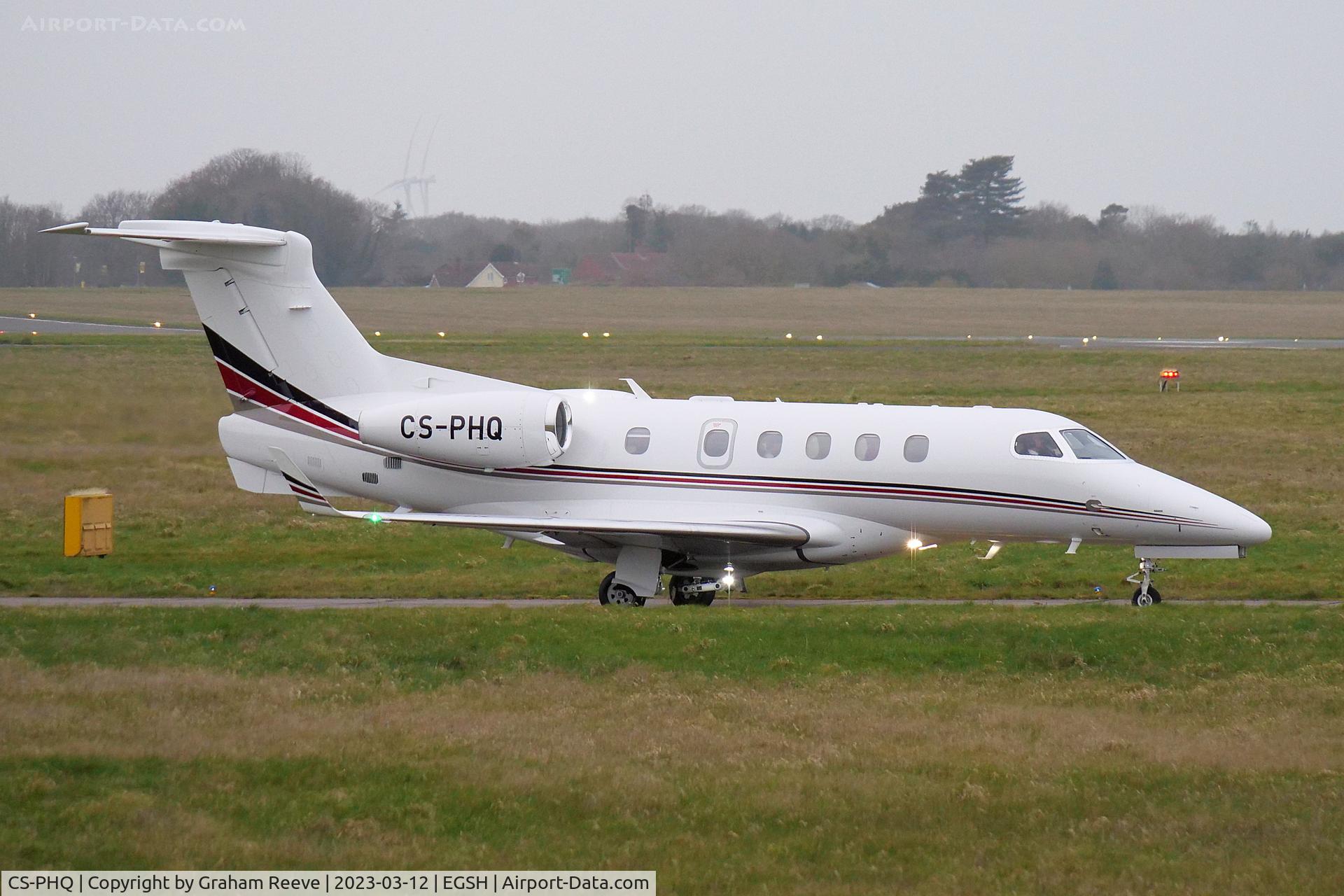 CS-PHQ, 2020 Embraer EMB-505 Phenom 300 C/N 50500570, Departing from Norwich.